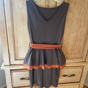 Brown dress